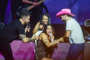 Imagem da Estação de Rádio Plus