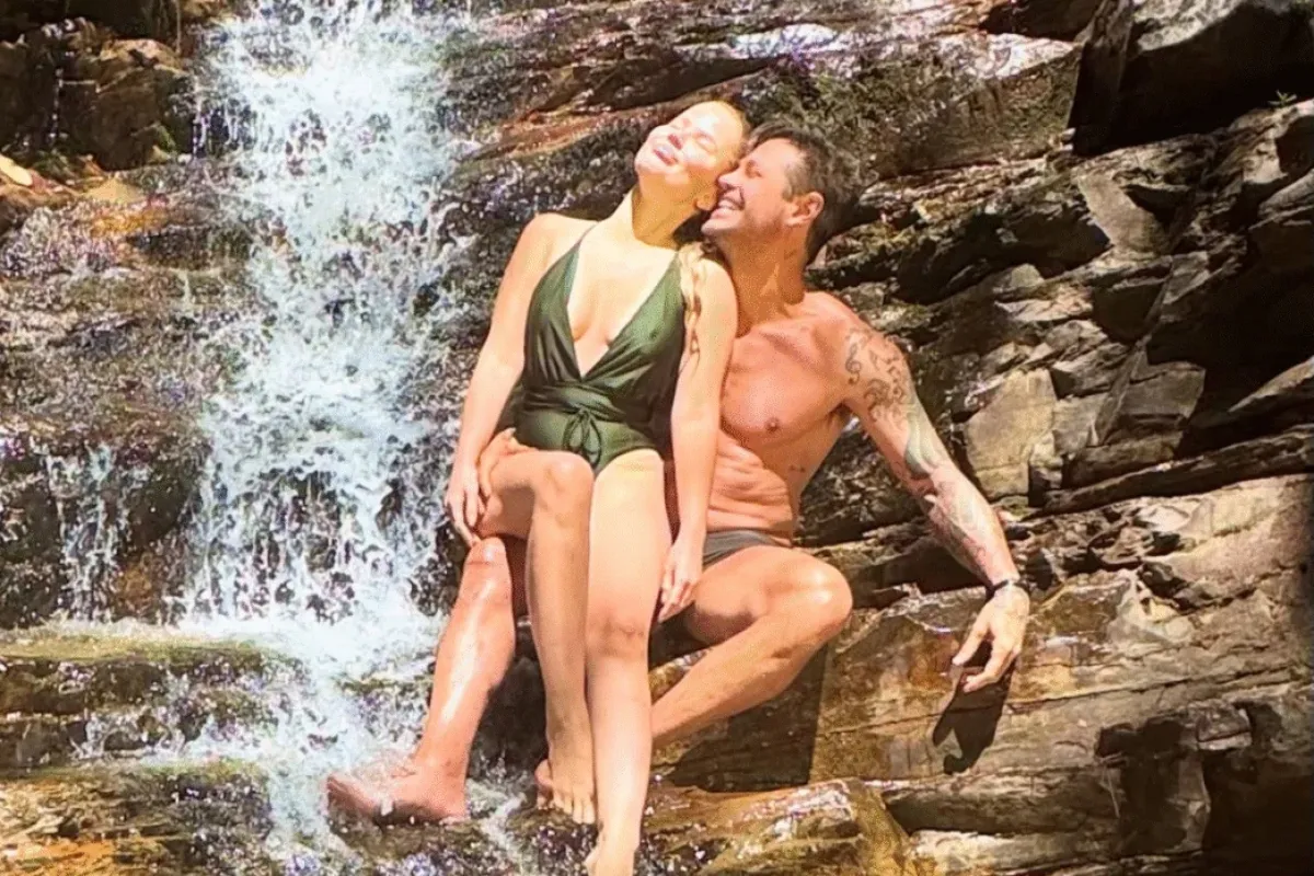 Dado Dolanella e Marcela na Rádio Estação Plus