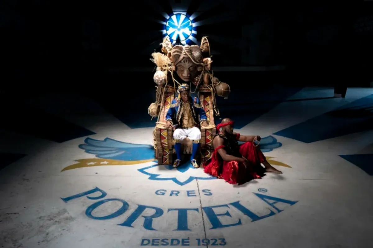 Estação de rádio Plus em ação