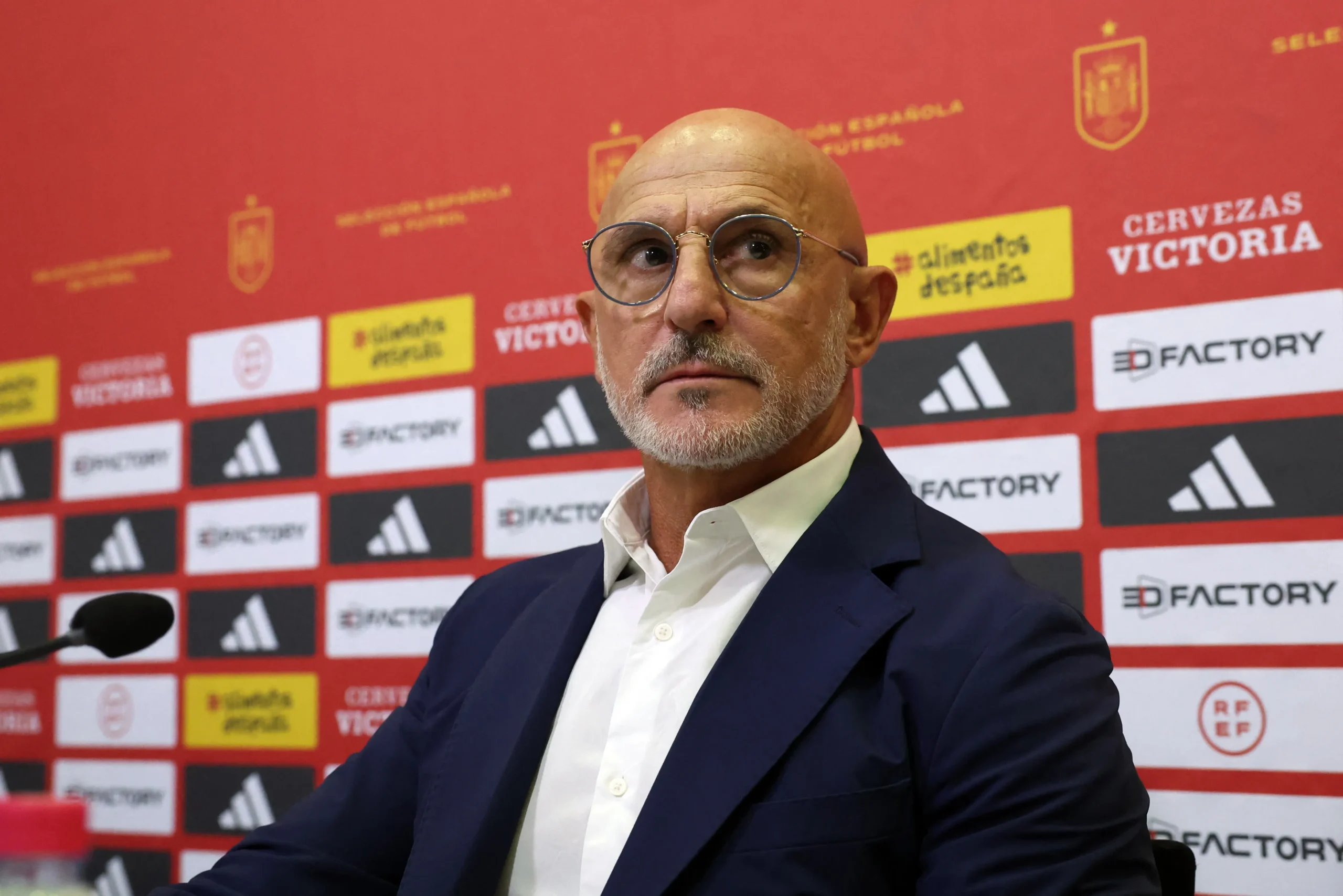 Imagem da Estação de Rádio Plus em funcionamento