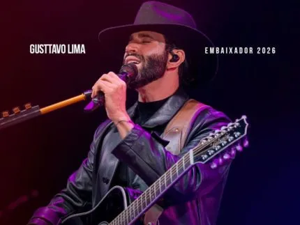 Gusttavo Lima apresenta-se na Rádio Estação Plus em Barretos.