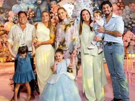 Rádio Estação Plus Online - Entretenimento e Notícias