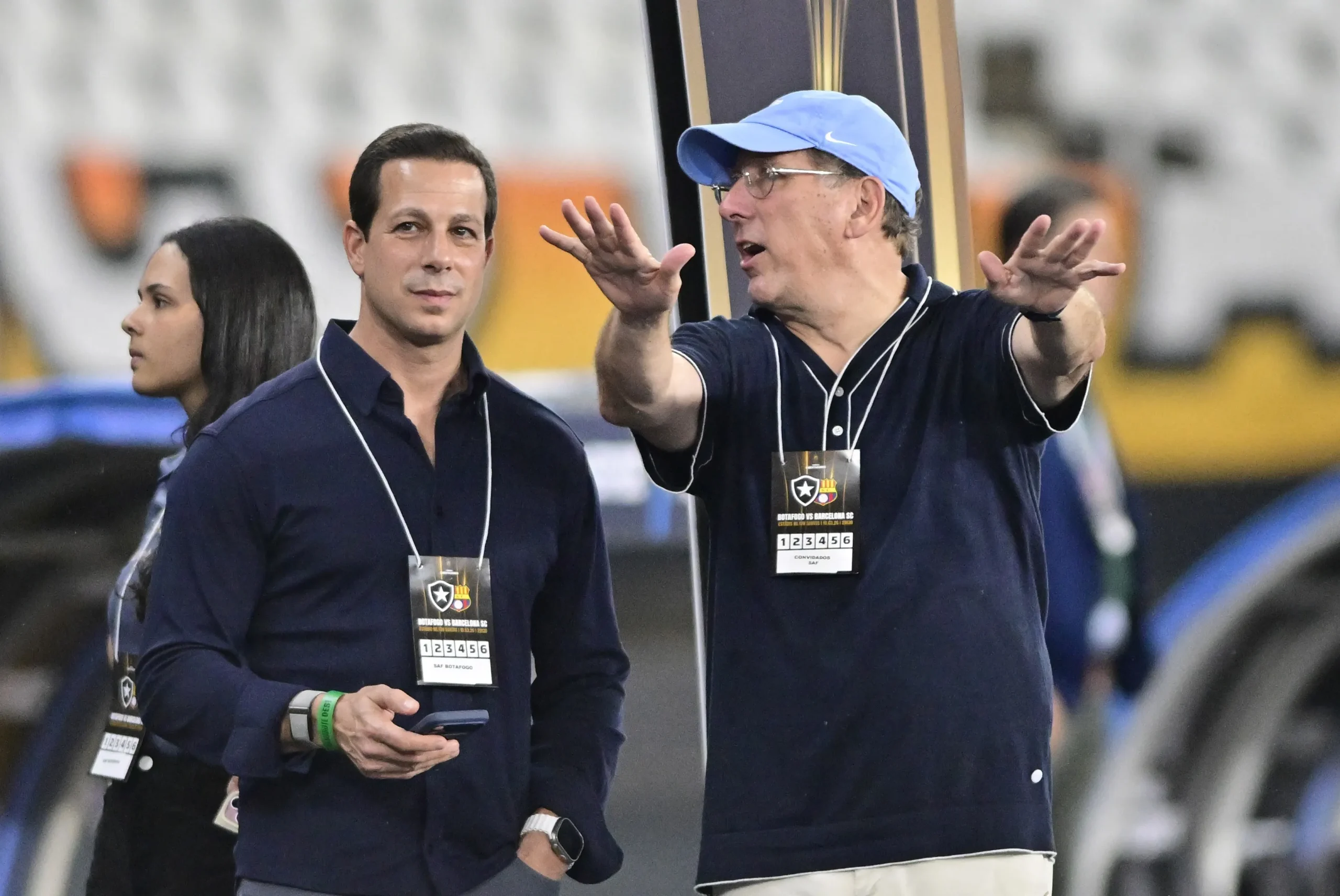 Imagem da Rádio Estação Plus transmitindo ao vivo com qualidade A1 scaled