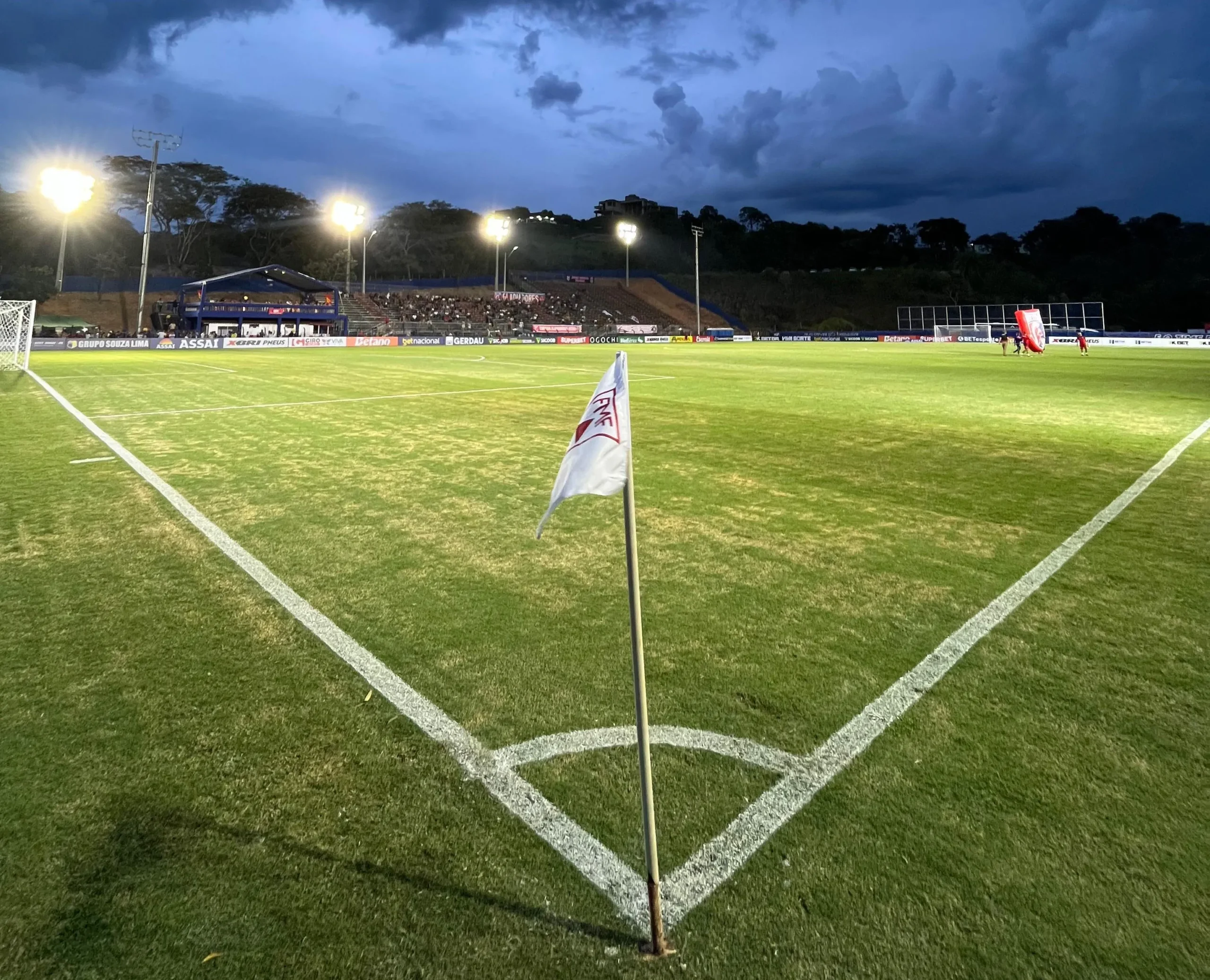 Imagem da Estação de Rádio Plus em ação