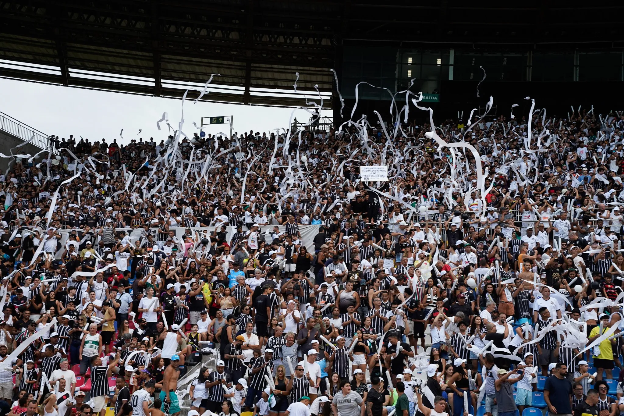 Imagem da Estação de Rádio Plus