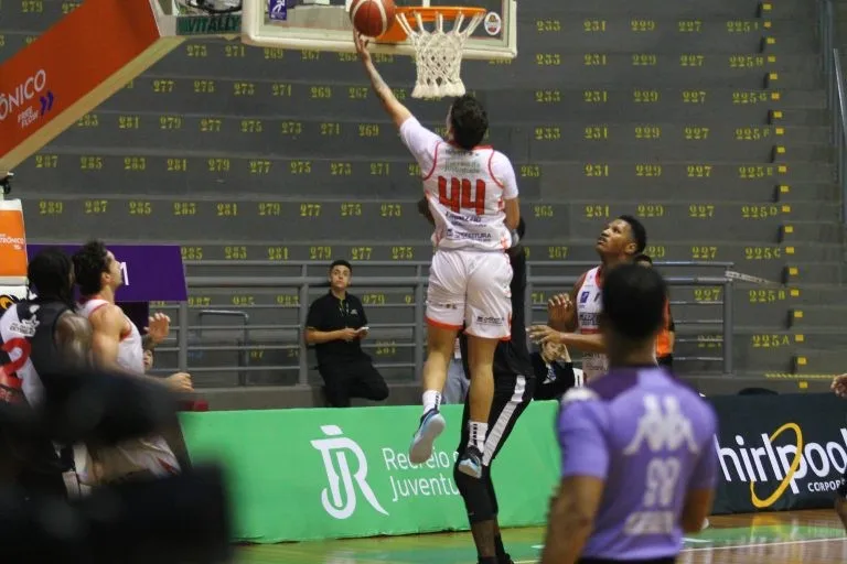 Imagem da Estação Plus