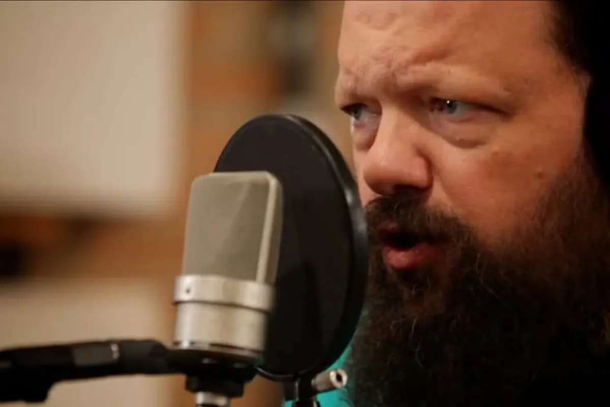 Imagem da estação de rádio Plus em tempo real