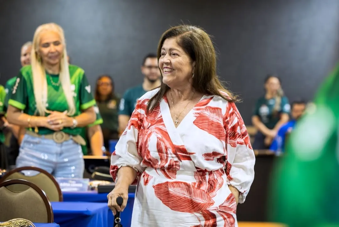 Imagem da Estação de Rádio Plus em ação