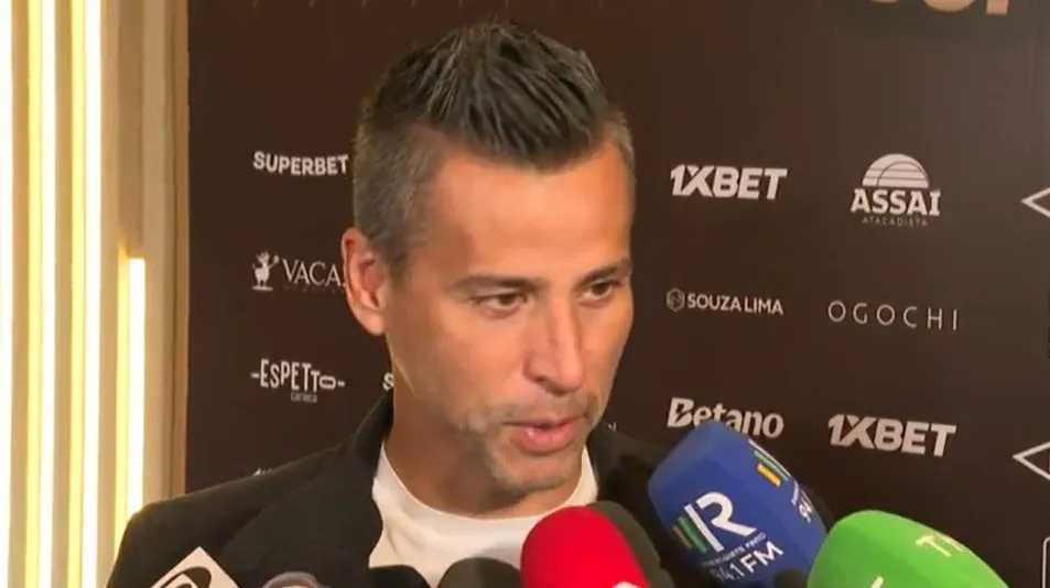 Imagem da Rádio Estação Plus em ação