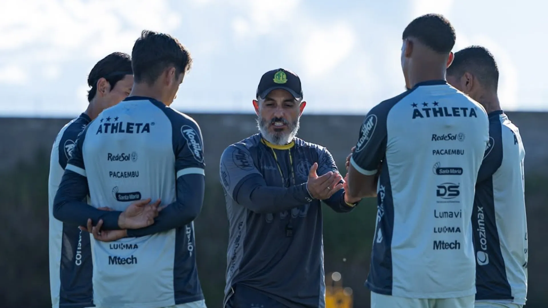 Logo da Rádio Estação Plus