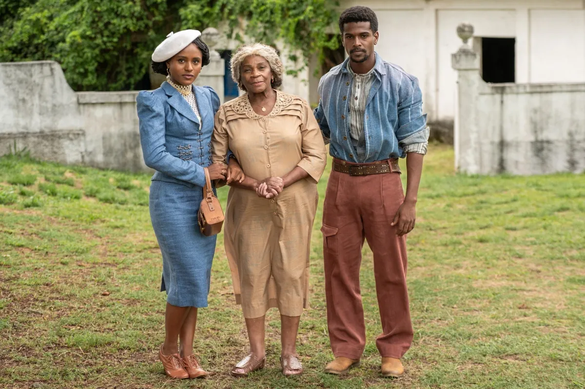 Rádio Estação Plus - A Nobreza do Amor