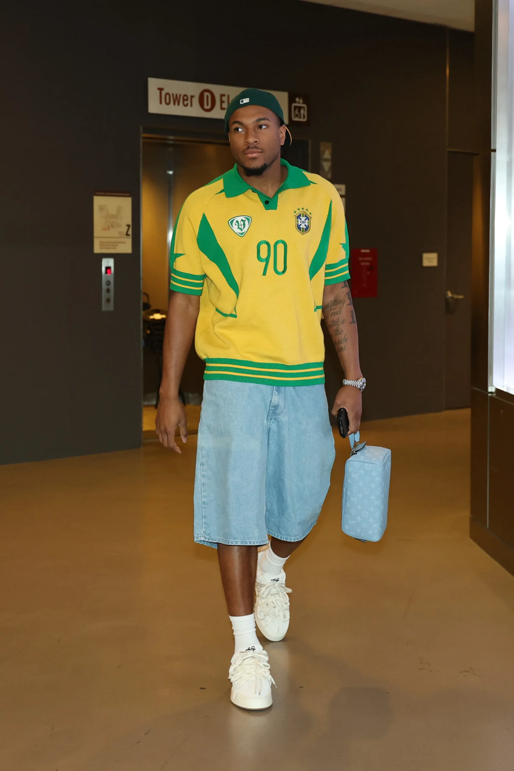 Estação de Rádio Estação Plus em ação.