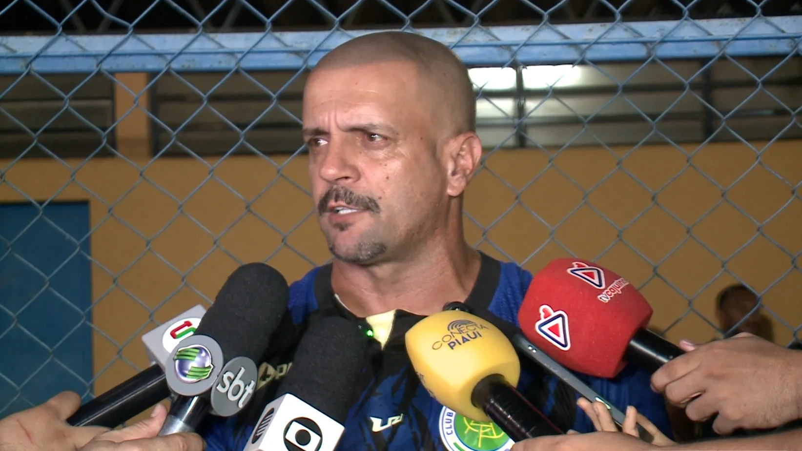 Rádio Estação Plus - Tela inicial