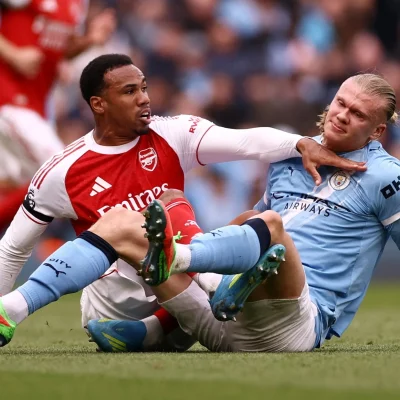 Rádio Estação Plus transmite ao vivo a partida de futebol entre MCI e ARS em 2026