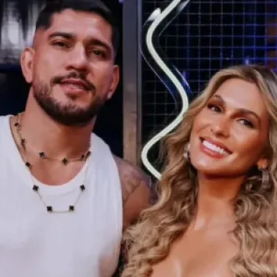 Imagem de design gráfico para a estação de rádio Estação Plus