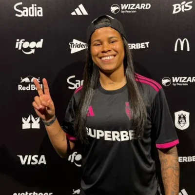 Rádio Estação Plus em transmissão ao vivo