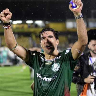 Imagem da Estação Rádio Plus