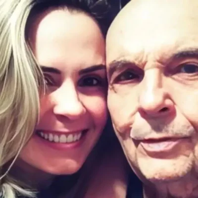 Imagem da rádio Estação Plus com Ana Paula Renault e o pai