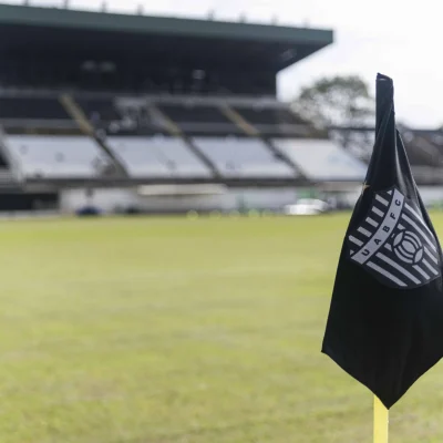Imagem da Estação Rádio Plus, localizada em Barbarense, interior de São Paulo.