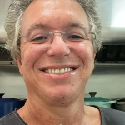 Imagem da Estação de Rádio Plus