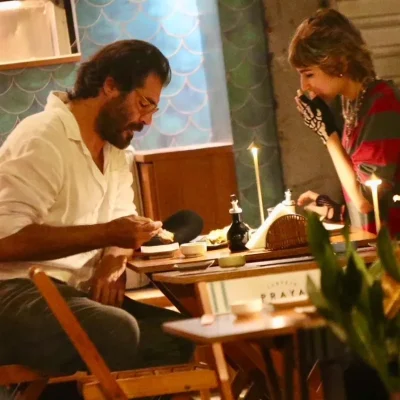 Imagem da Rádio Estação Plus com Thiago Lacerda e filha