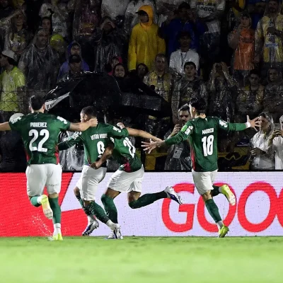 Imagem da Rádio Estação Plus em ação