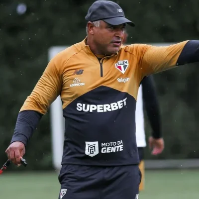 Rádio Estação Plus em ação