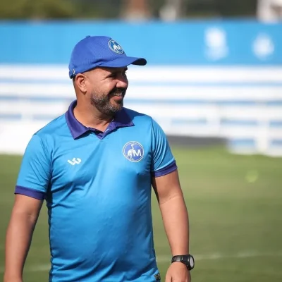 Rádio Estação Plus em tempo real