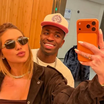 Imagem da apresentadora Virginia Fonseca e Vini Jr na Estação Plus