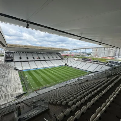 Imagem da equipe da Rádio Estação Plus