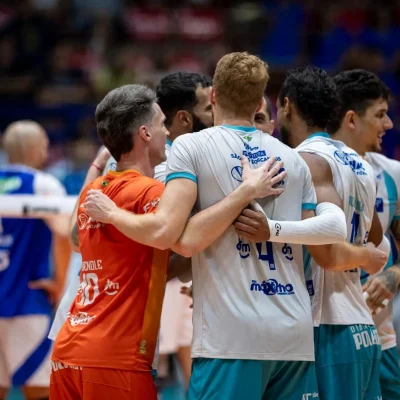 Imagem da Estação de Rádio Plus